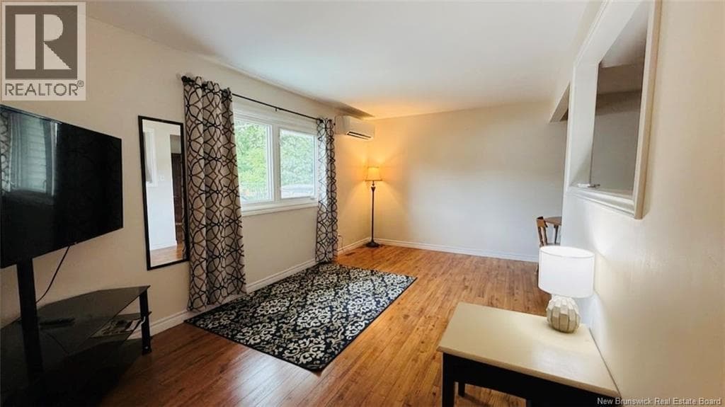 110 Tartan Street, photo 7