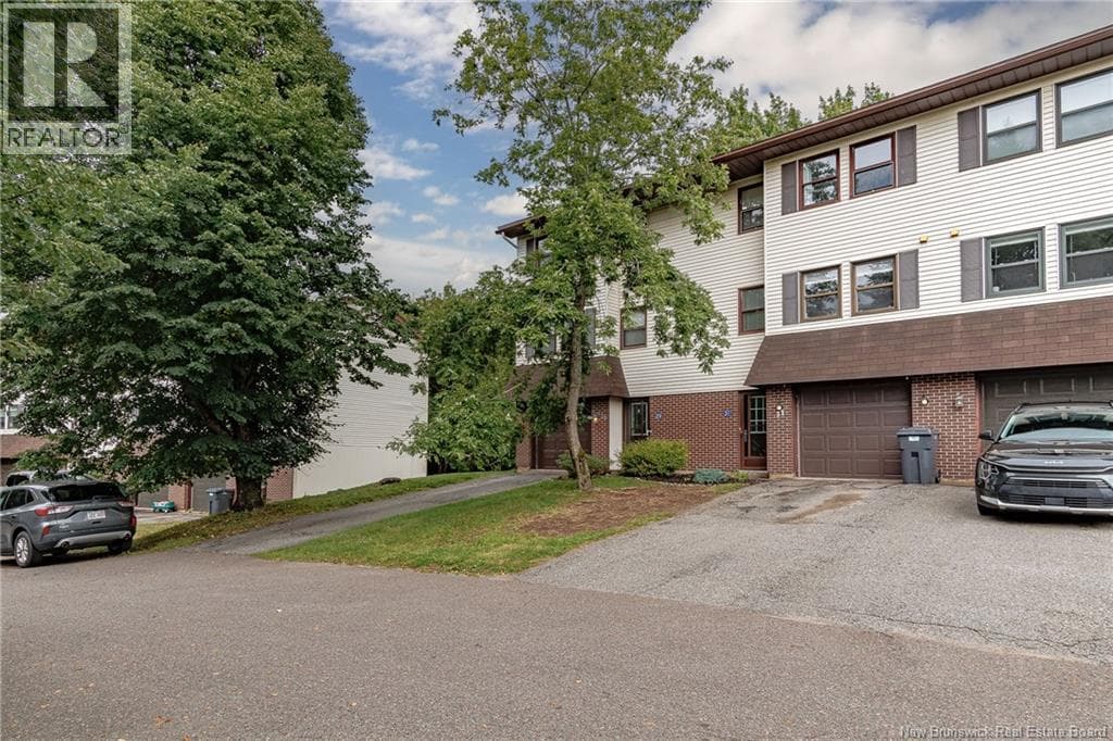 31 Shadowhill Court, photo 2