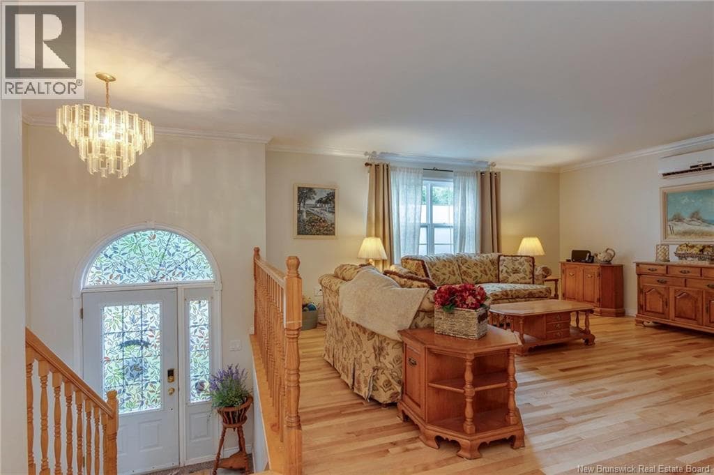 360 Gondola Point, photo 7