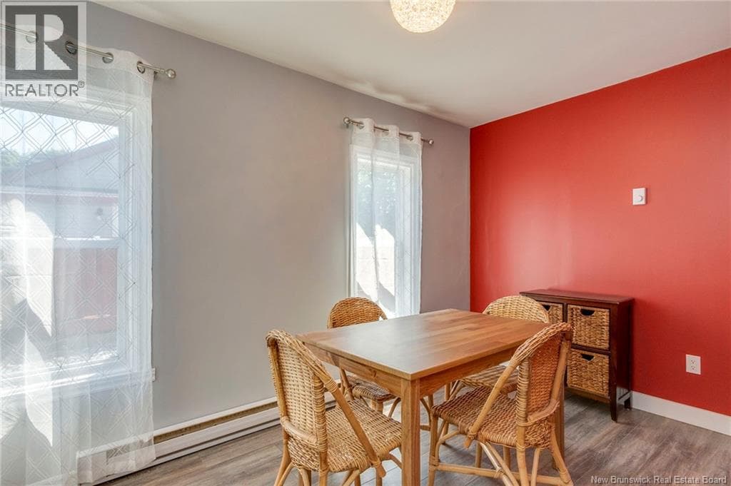 182 Visart Street, photo 7