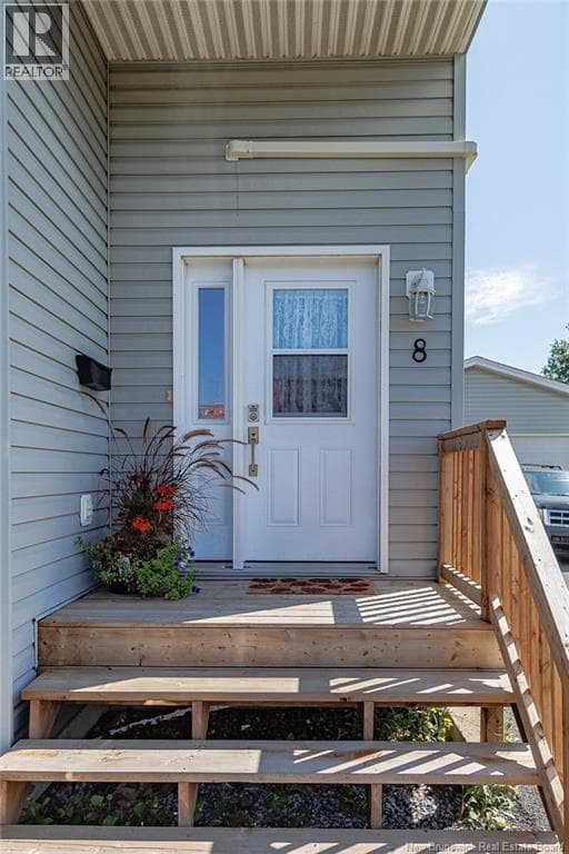 8 Omega Drive, photo 6