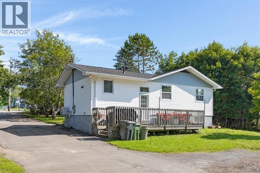 389 Hampton Road, photo 24