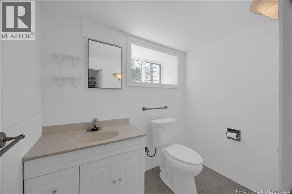 389 Hampton Road, photo 22