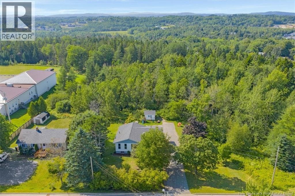 389 Hampton Road, photo 32