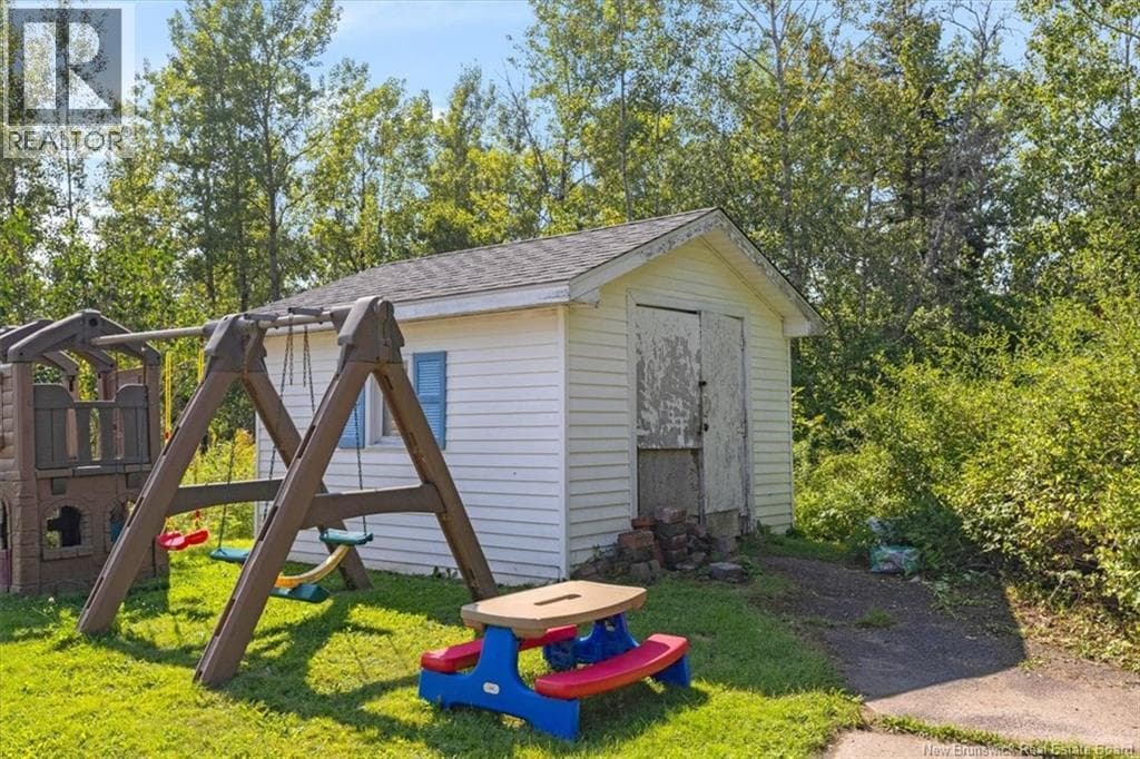 389 Hampton Road, photo 29