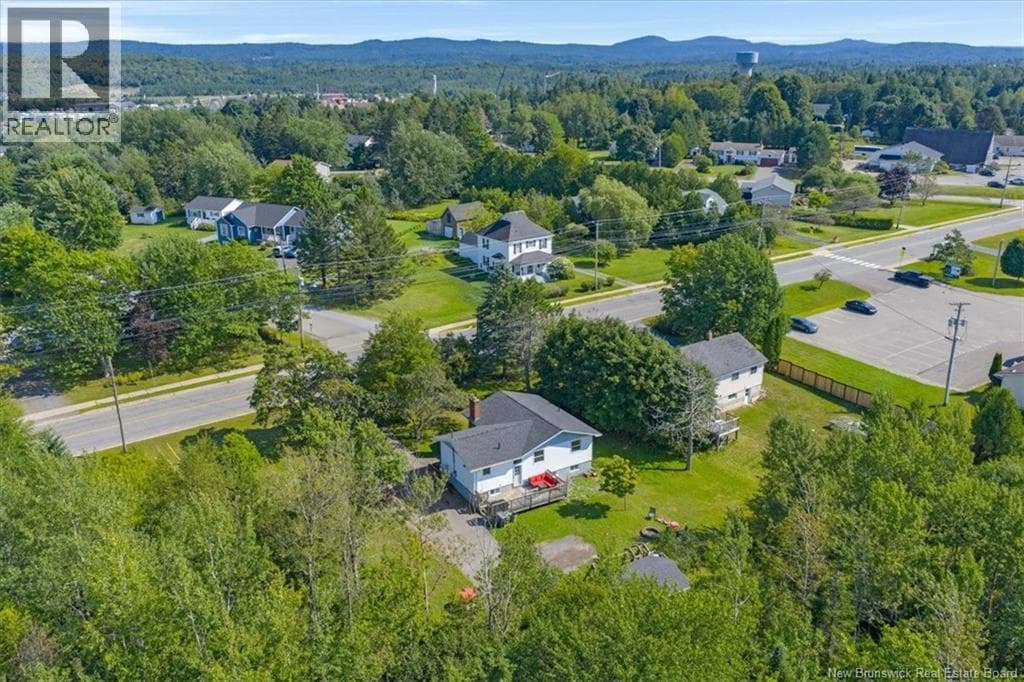 389 Hampton Road, photo 35