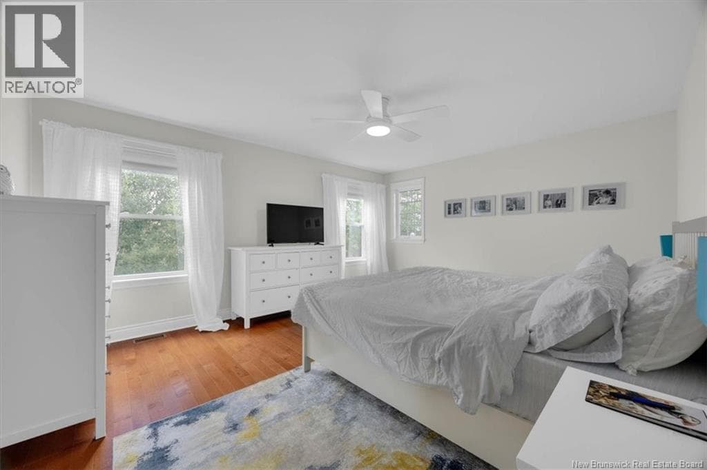 38 Shornecliff Drive, photo 27