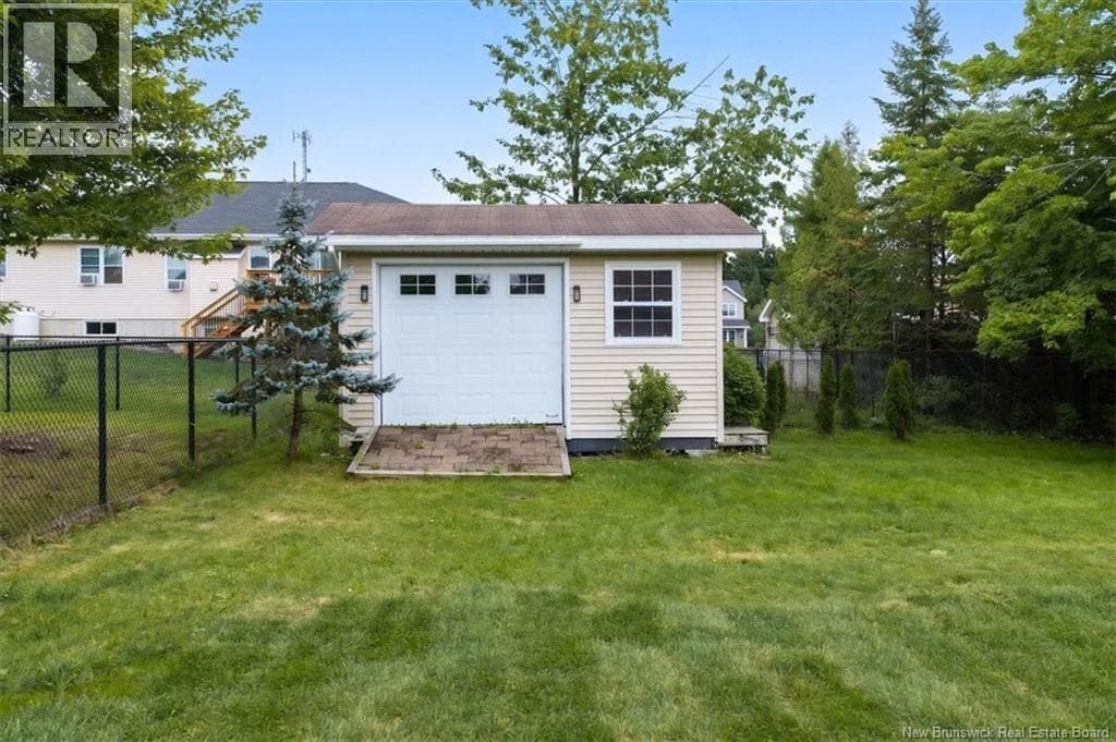 38 Shornecliff Drive, photo 42
