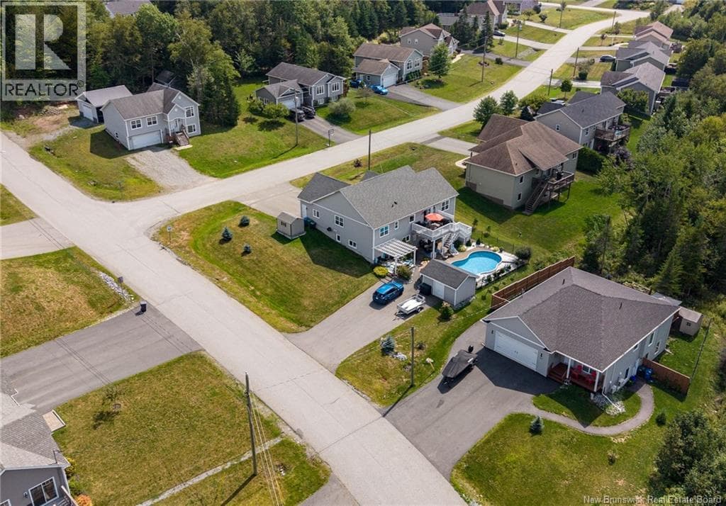 27 Runnymede Drive, photo 6