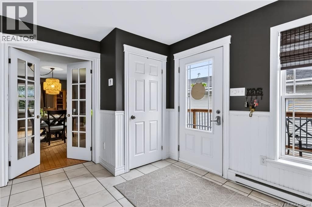 65 Meadow Avenue, photo 9
