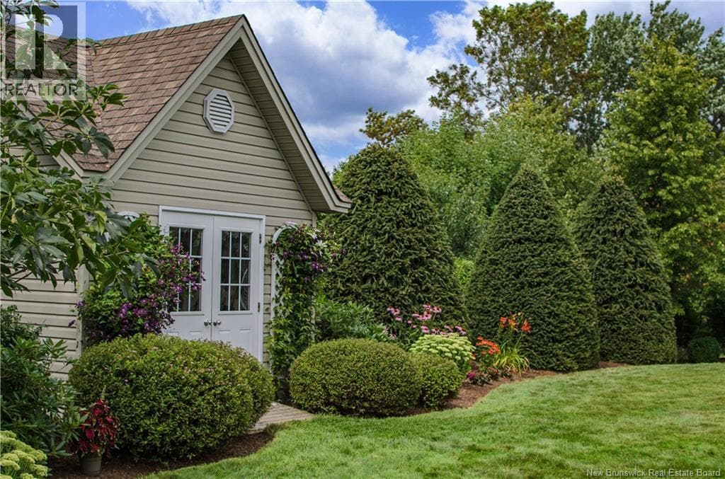 8 Aaron Avenue, photo 8