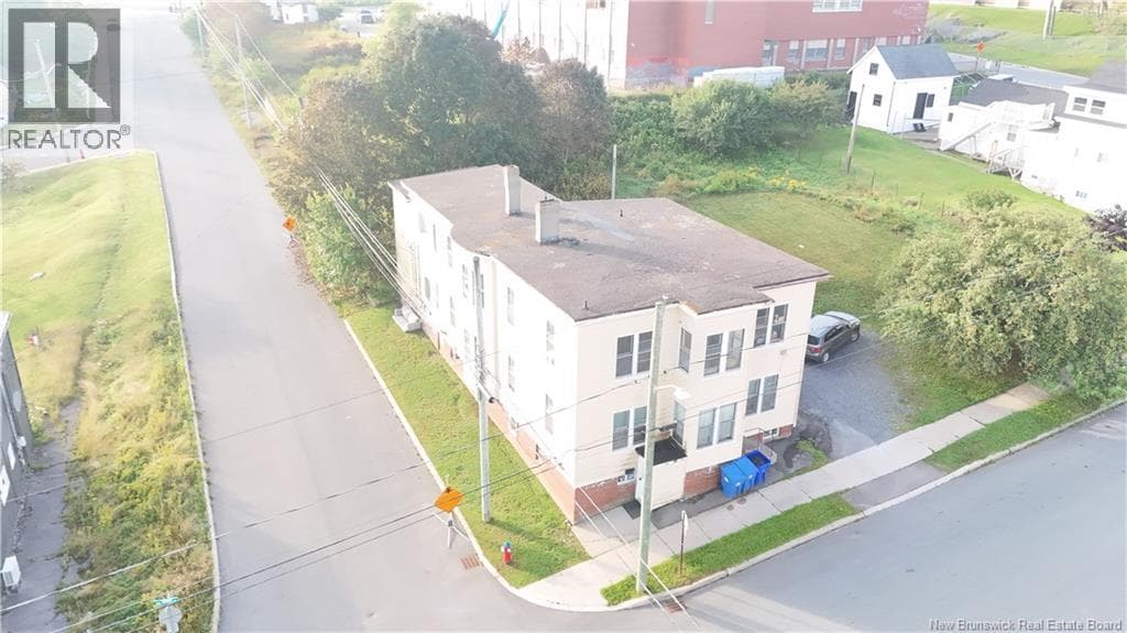 272-274 Tower Street, photo 4