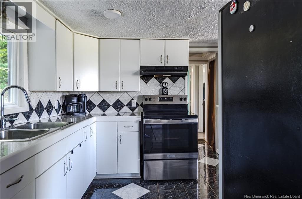 225 Woolastook Drive, photo 7
