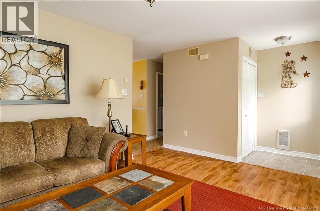 1 Gary Court, photo 9