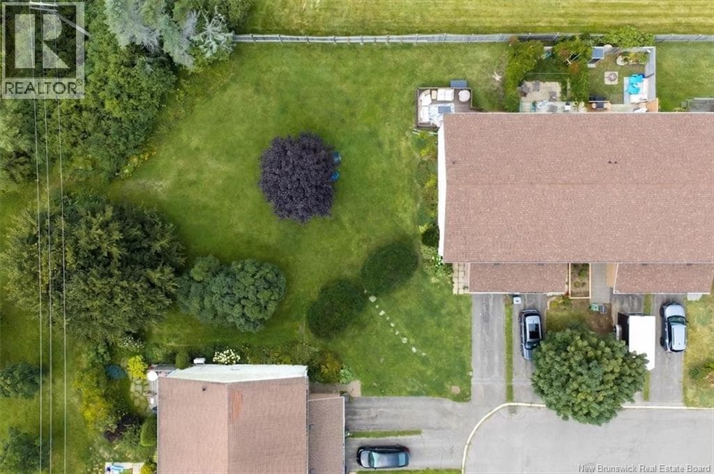 36 Driftwood Lane, photo 3