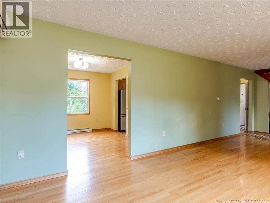 6 Charles, photo 9