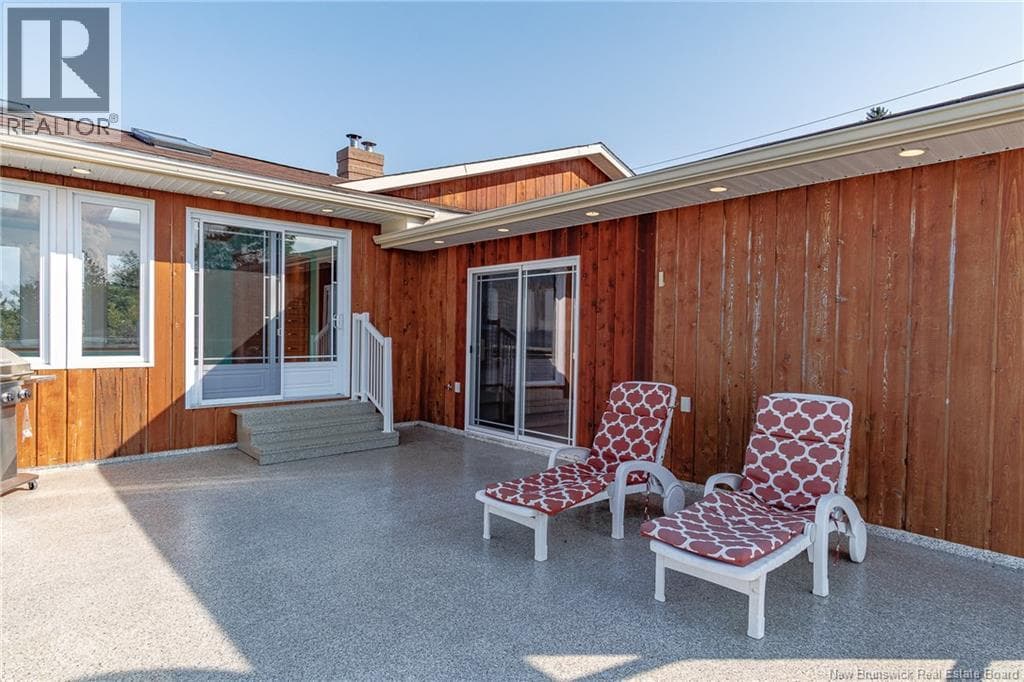 127 Bay Crescent Drive, photo 14