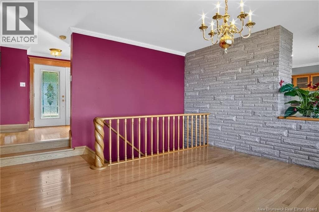 127 Bay Crescent Drive, photo 16
