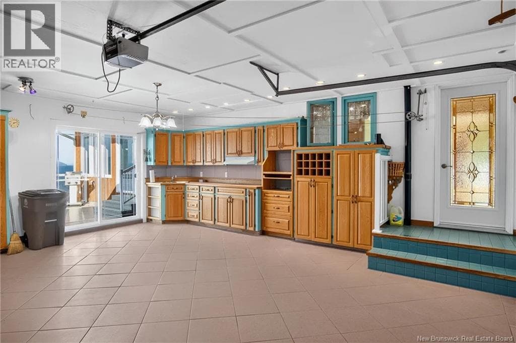 127 Bay Crescent Drive, photo 39