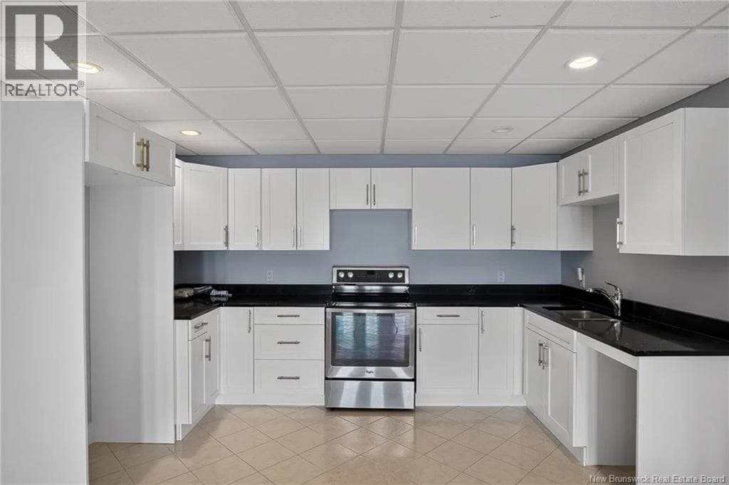127 Bay Crescent Drive, photo 36