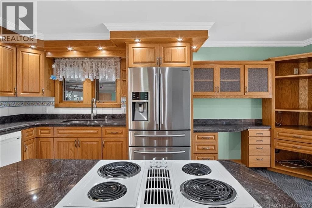 127 Bay Crescent Drive, photo 22