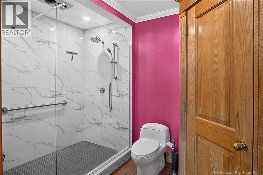 127 Bay Crescent Drive, photo 34