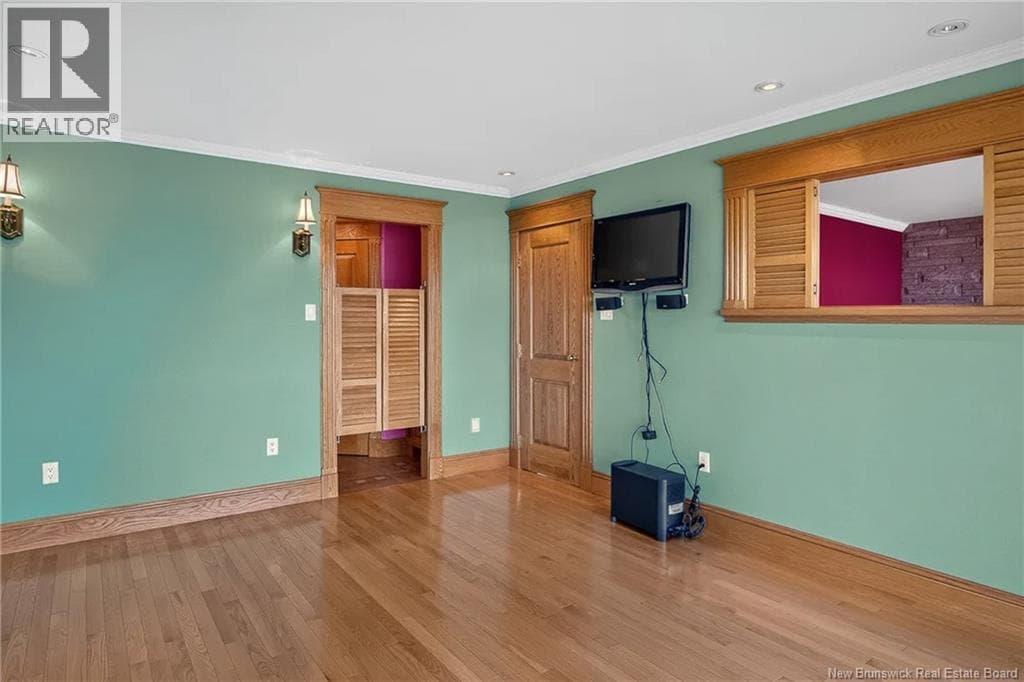 127 Bay Crescent Drive, photo 29