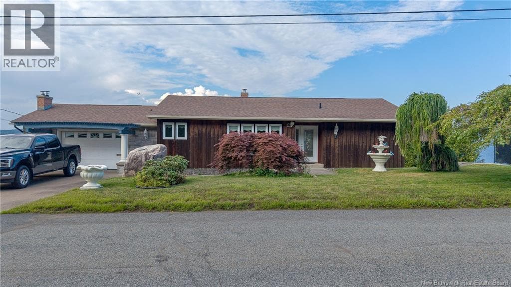 127 Bay Crescent Drive, photo 5