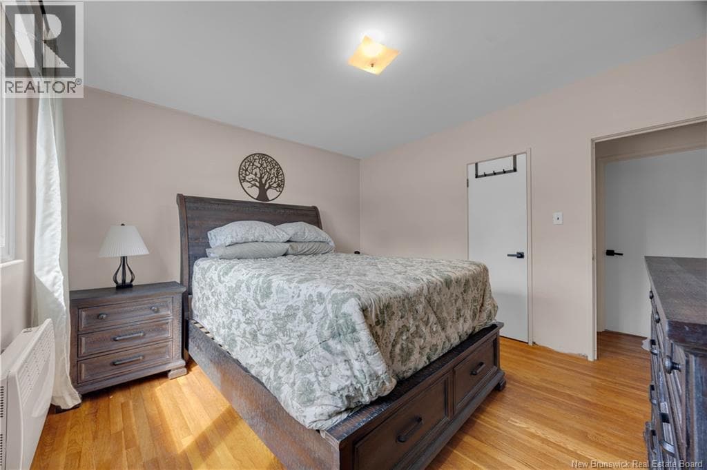 96 Woodward Avenue, photo 14