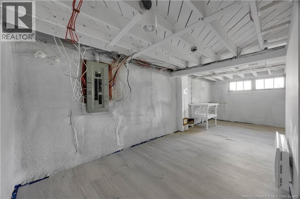 96 Woodward Avenue, photo 19
