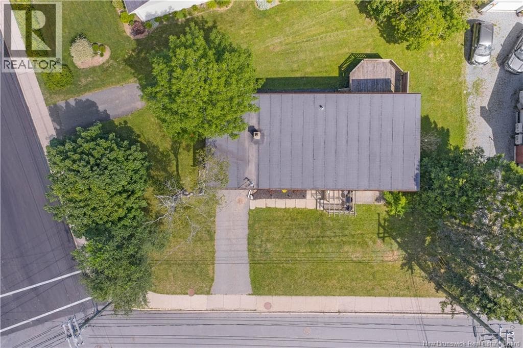 96 Woodward Avenue, photo 25