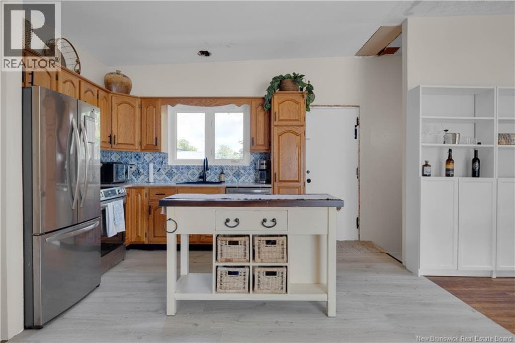 96 Woodward Avenue, photo 9