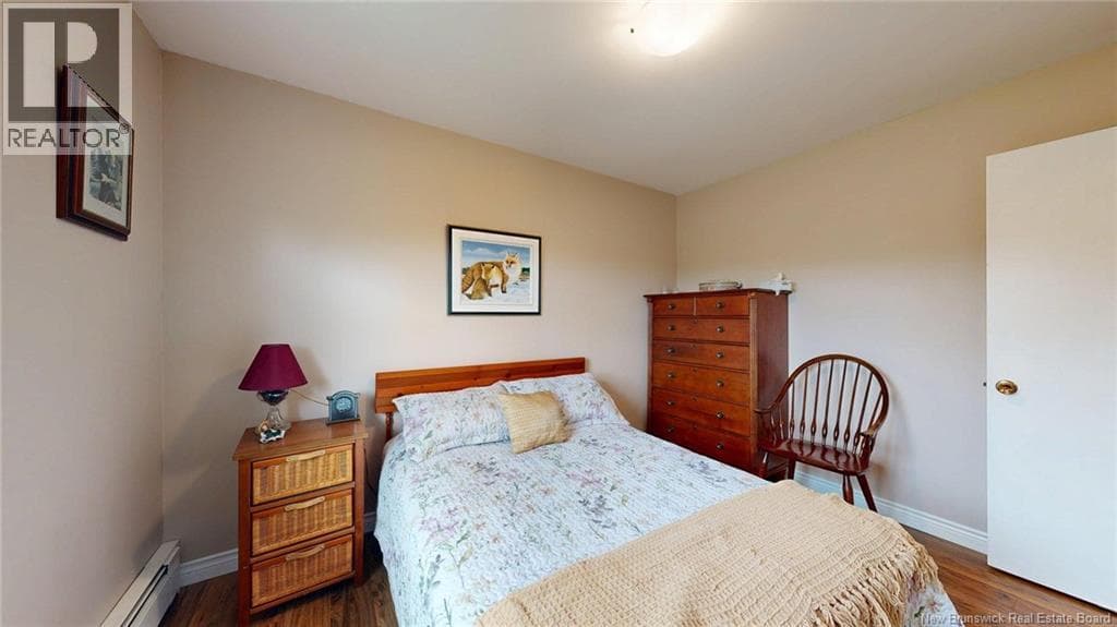 125 Old Road, photo 22