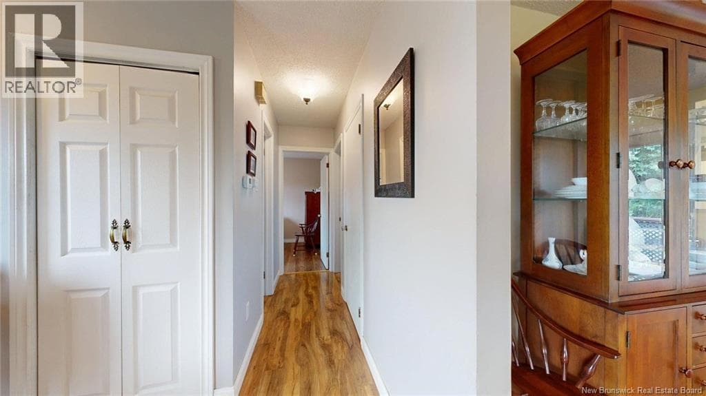 125 Old Road, photo 16