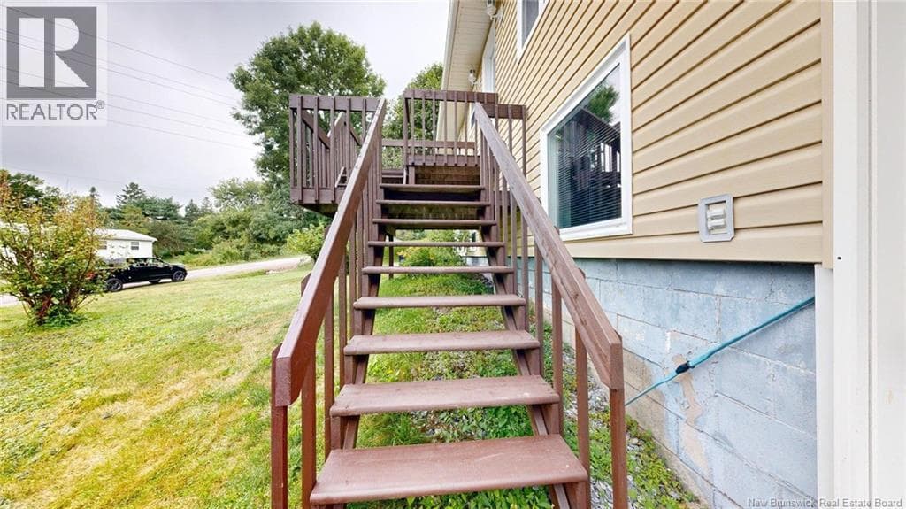 125 Old Road, photo 4