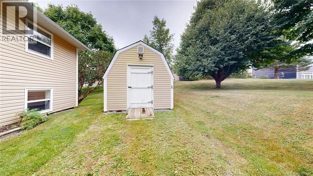 125 Old Road, photo 3