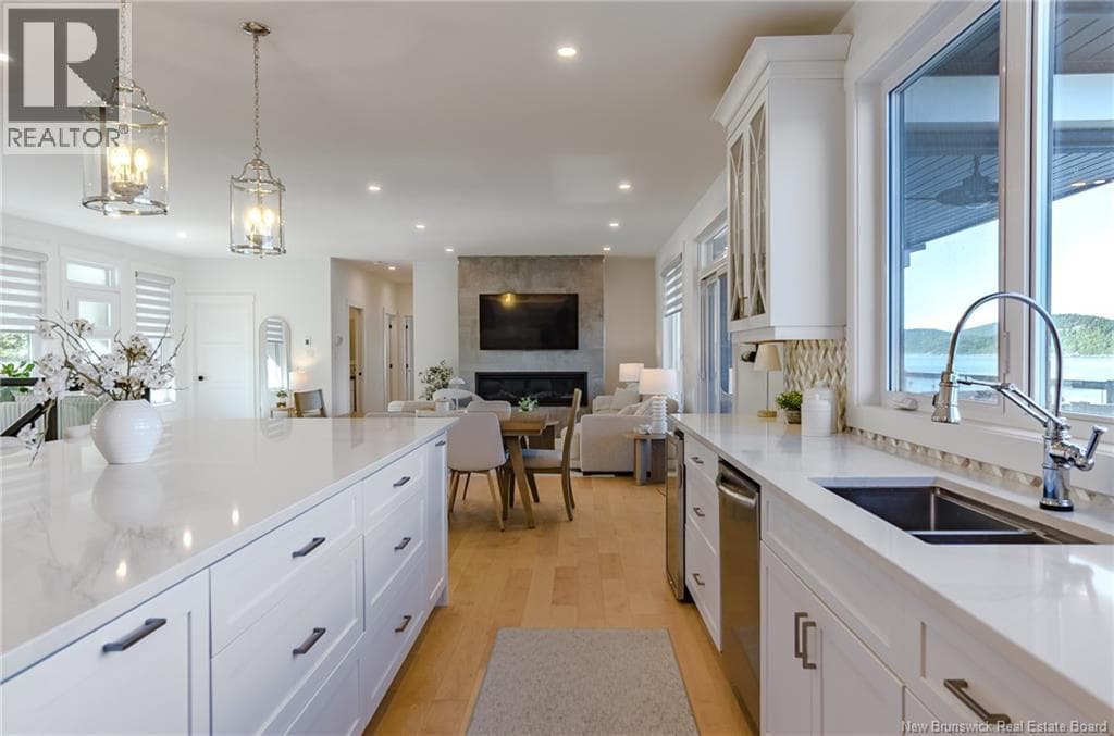 615 Gondola Point, photo 13