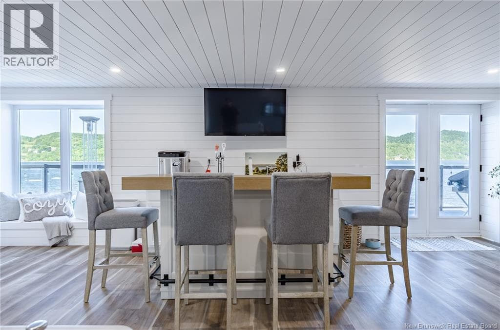 615 Gondola Point, photo 35