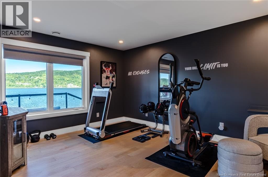 615 Gondola Point, photo 32