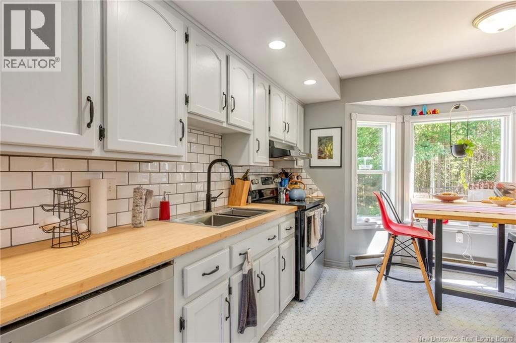 184 Bon Accord Drive, photo 14