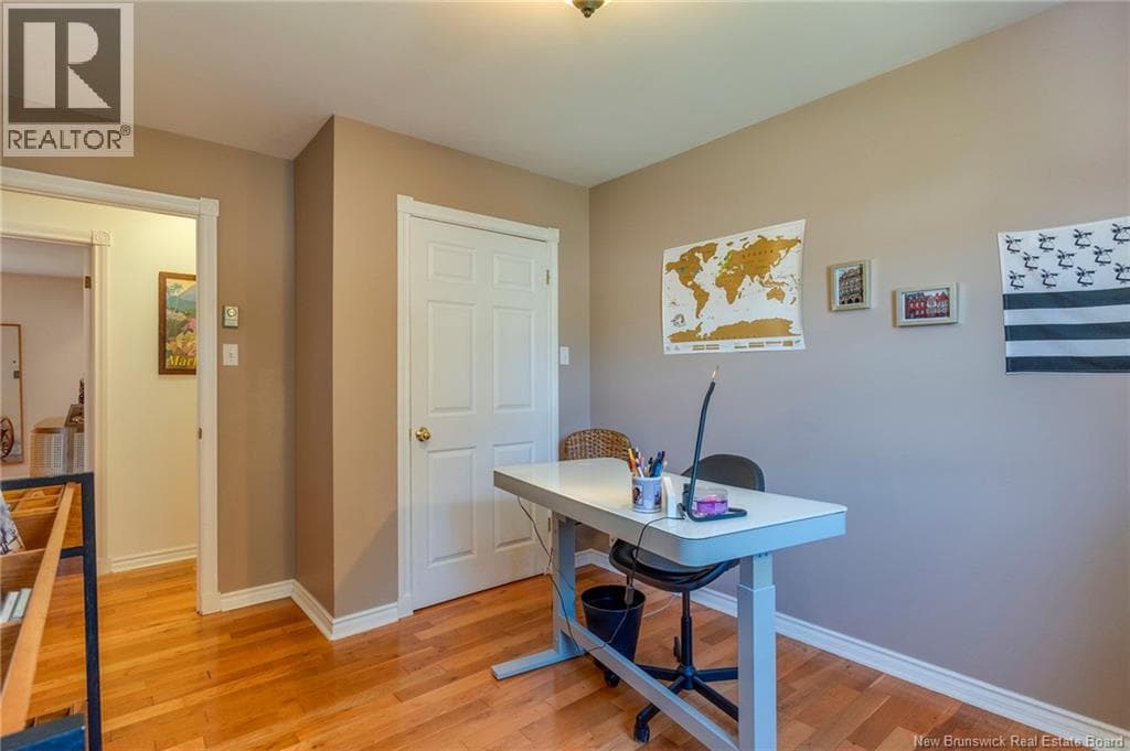 184 Bon Accord Drive, photo 21