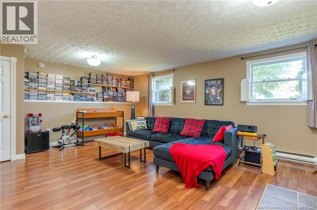 184 Bon Accord Drive, photo 31