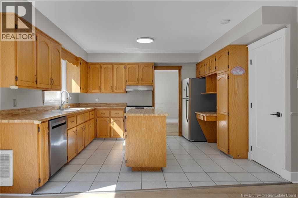 18 Delmar Crescent, photo 11