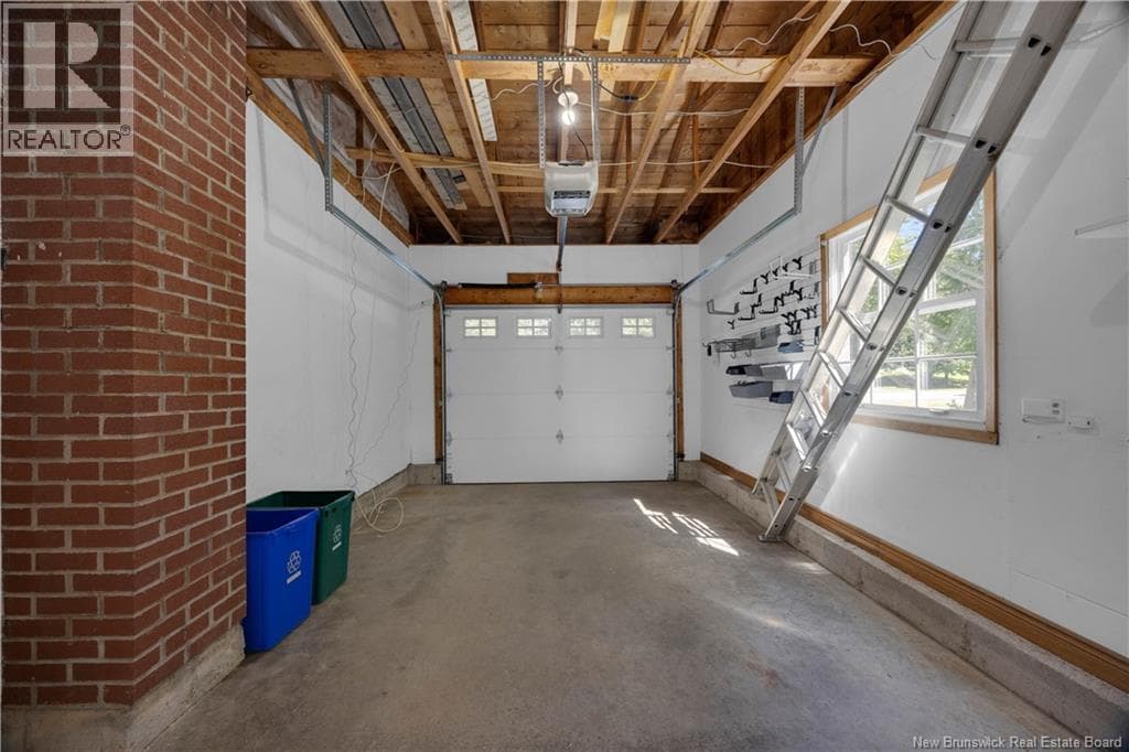 18 Delmar Crescent, photo 35