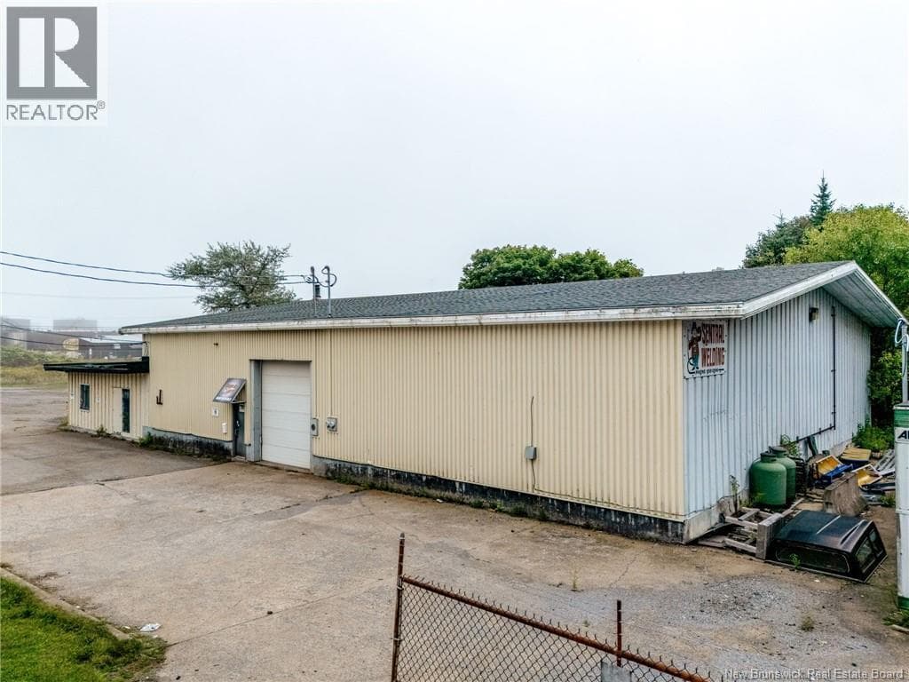 200 Germain West, photo 32