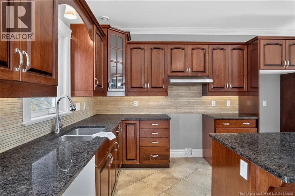 84 Anchorage, photo 14