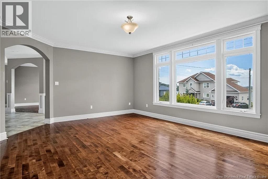 84 Anchorage, photo 6