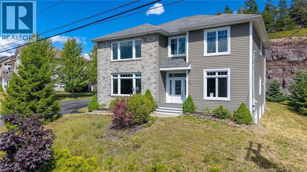 84 Anchorage, photo 3