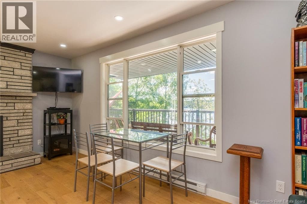 15 Worden Road, photo 6