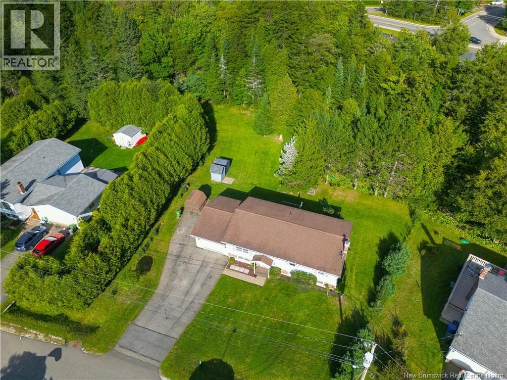13 Jasper Drive, photo 32